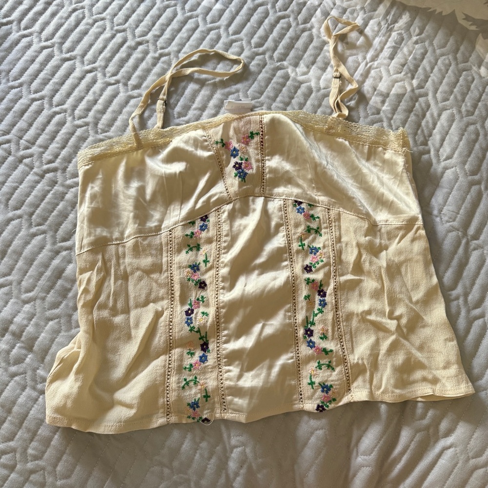 Floral Embroidered Cream Top